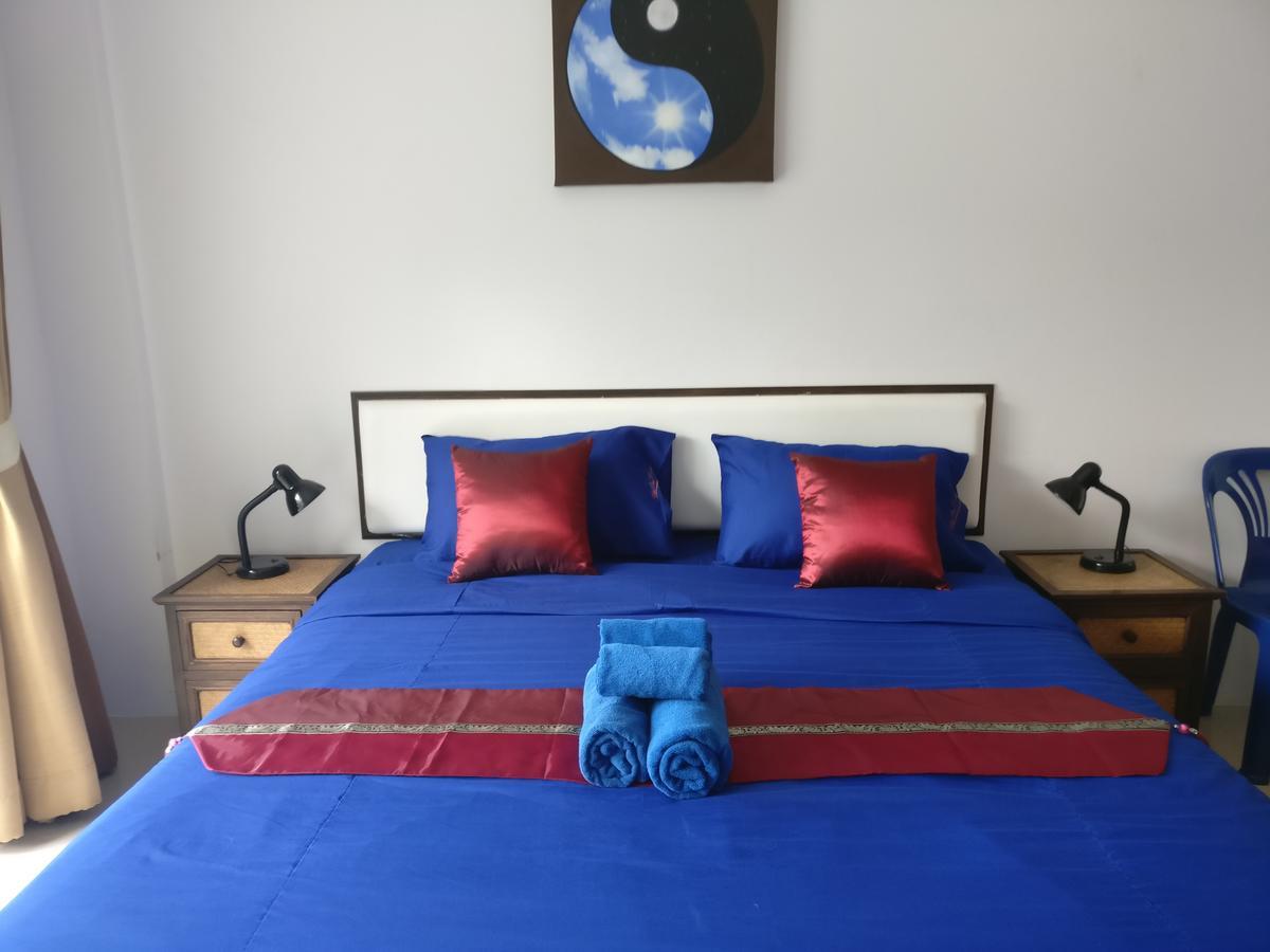 White Sky Boutique Hotel Patong Exterior photo