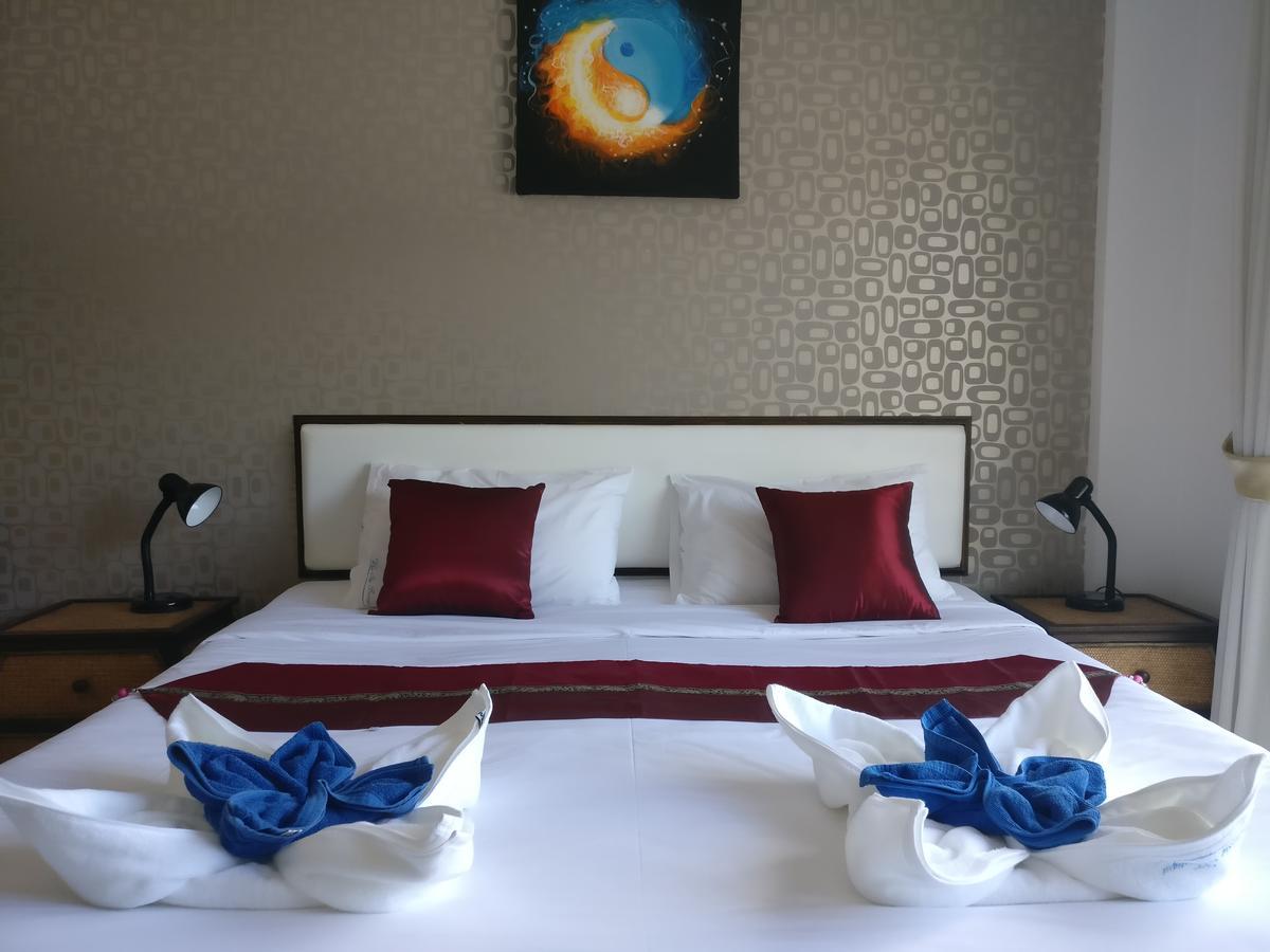 White Sky Boutique Hotel Patong Exterior photo