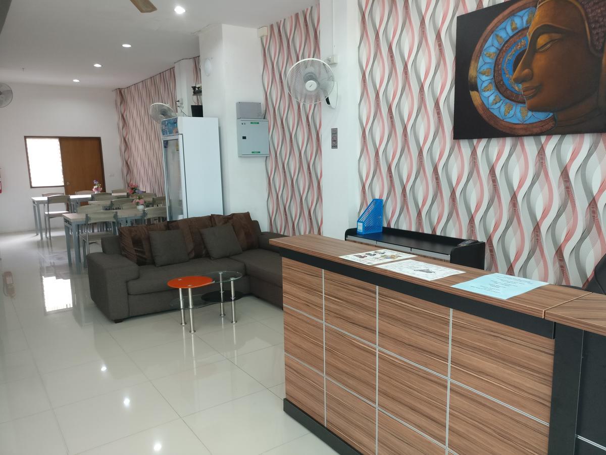 White Sky Boutique Hotel Patong Exterior photo
